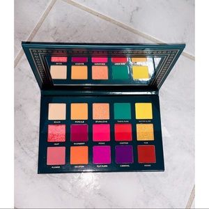 Ace Beaute Nostalgia Makeup Palette